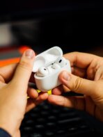 High Quality Aripods In Pakistan | Original Airpods In Pakistan